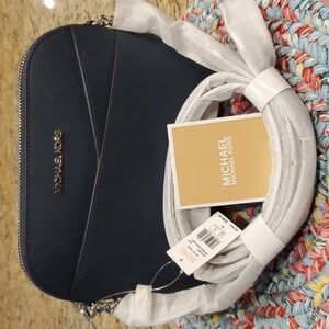 Brand New Michael Kors Jet Set Travel Navy Medium Dome Crossbody